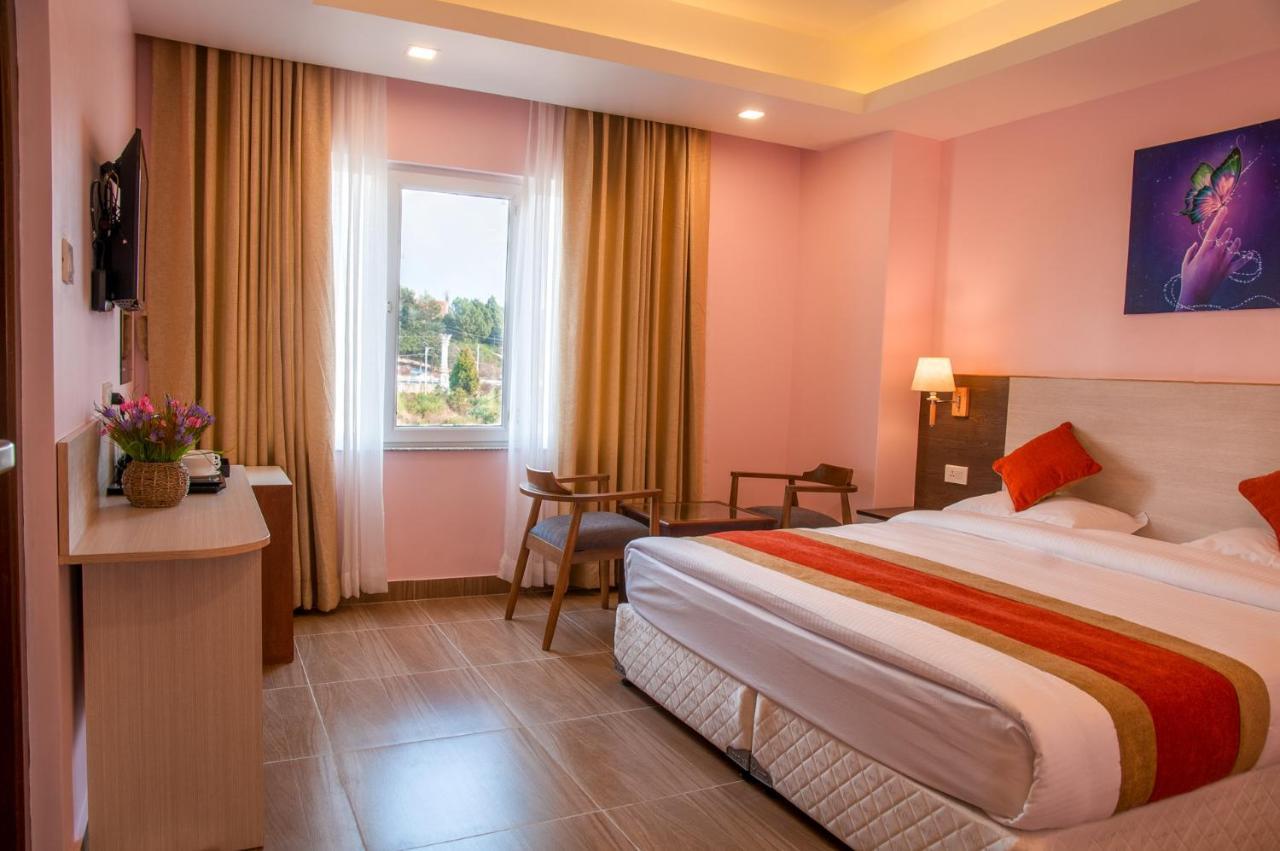 Hotel Krishna Катманду Екстериор снимка