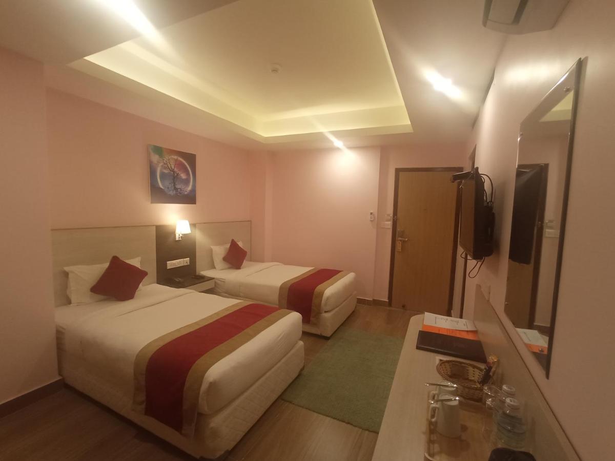 Hotel Krishna Катманду Екстериор снимка