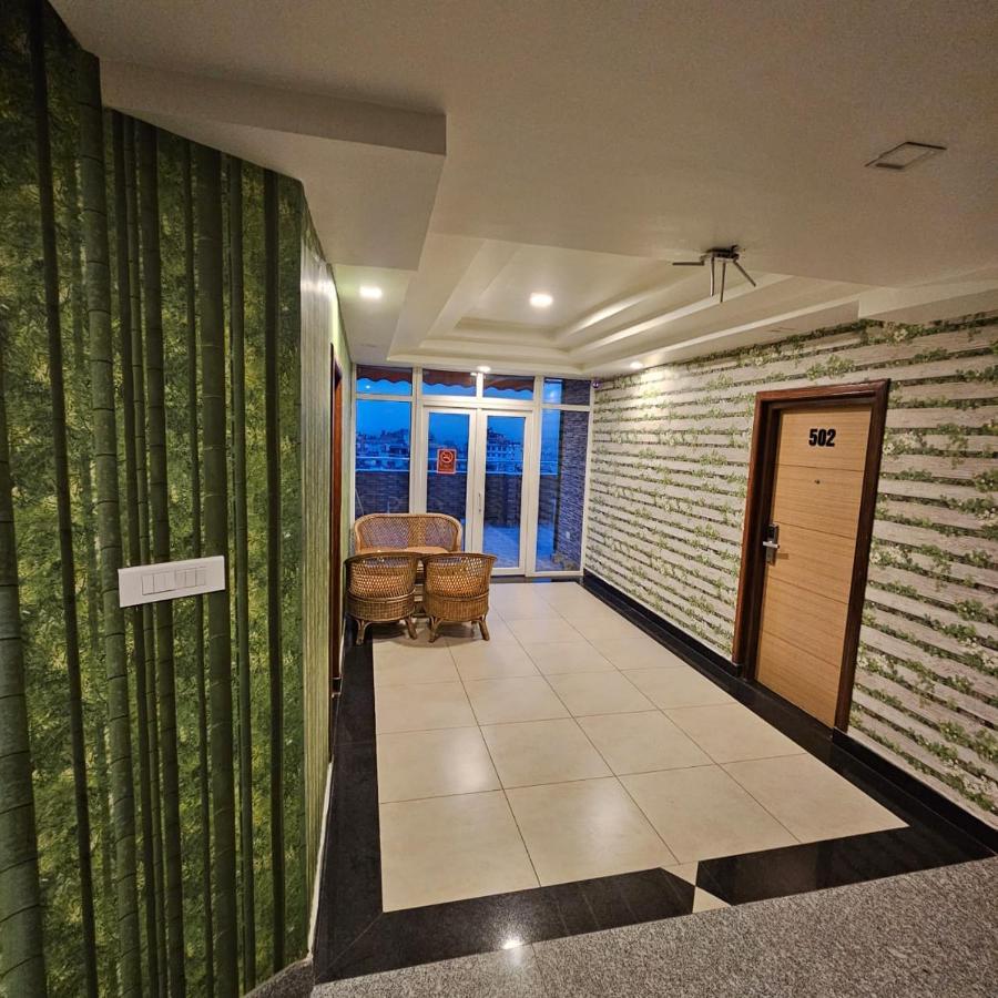 Hotel Krishna Катманду Екстериор снимка